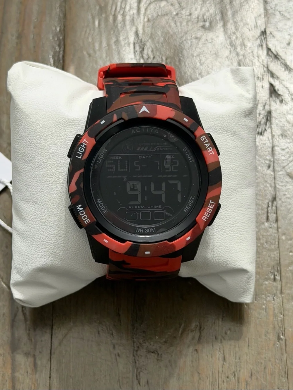 NWT Activa Ranger X Terrain Invicta Digital Men's Watch 45mm Camo Red ACW8105MC